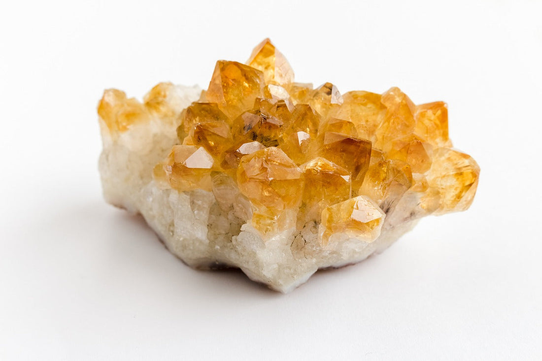Citrine : vertus, signification, origine et entretien