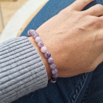 Bracelet Lépidolite 6 mm – Sérénité & Équilibre Émotionnel - Bonheur de Lune