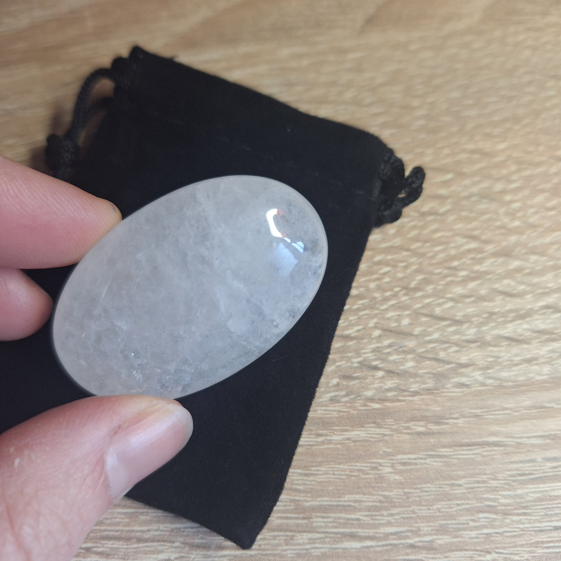Pierre de poche Quartz Blanc Lithothérapie 4,5 x 3 cm - Pierre Naturelle Bien-être, Amplification et Harmonie - Bonheur de Lune