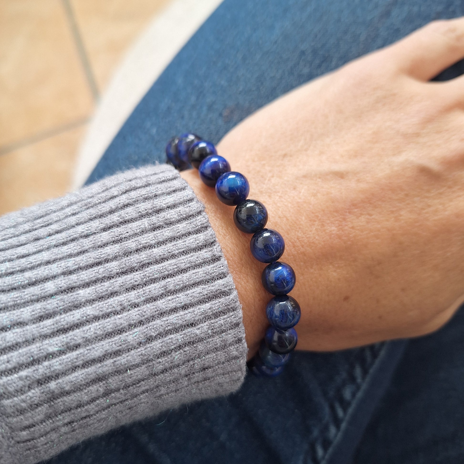 Bracelet Œil de Tigre Bleu Foncé 8 mm – Sérénité, Communication & Protection - Bonheur de Lune