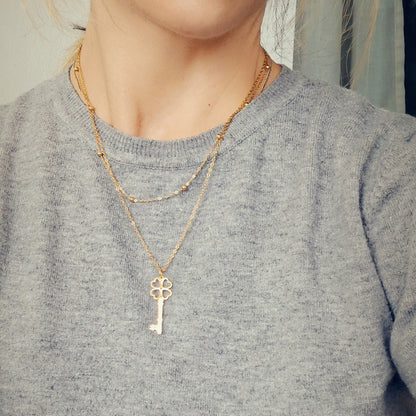 Collier_en_Acier_Inoxydable_avec_Pendentif_Cl_l_gance_et_Myst_re_-_Bonheur_de_Lune - Bonheur de Lune