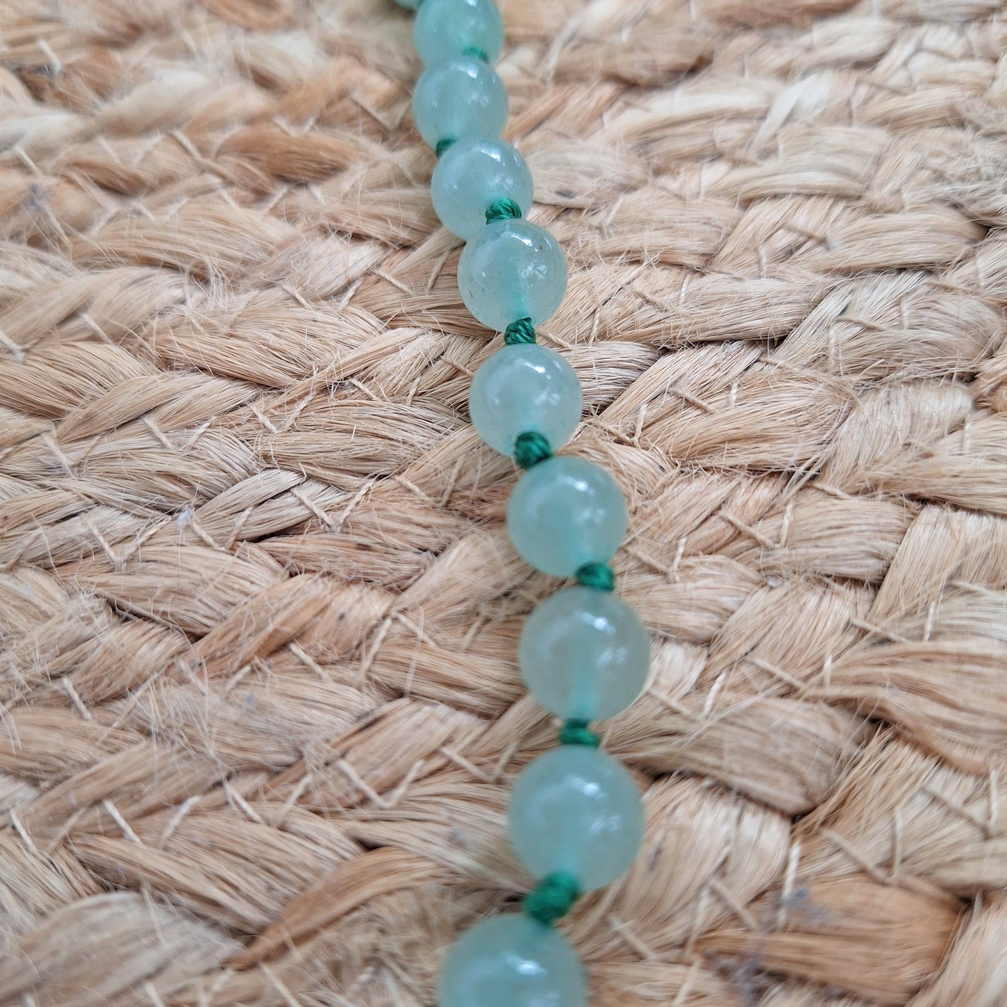 Collier_en_Aventurine_Verte_Authentique_-_Perles_de_8mm_Longueur_Ajustable_45-50cm_-_Chance_et_quilibre_-_Bonheur_de_Lune - Bonheur de Lune