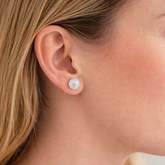 Boucles d’Oreilles Agate Blanche 8 mm – Sérénité & Équilibre – Acier Inoxydable – Bonheur de Lune