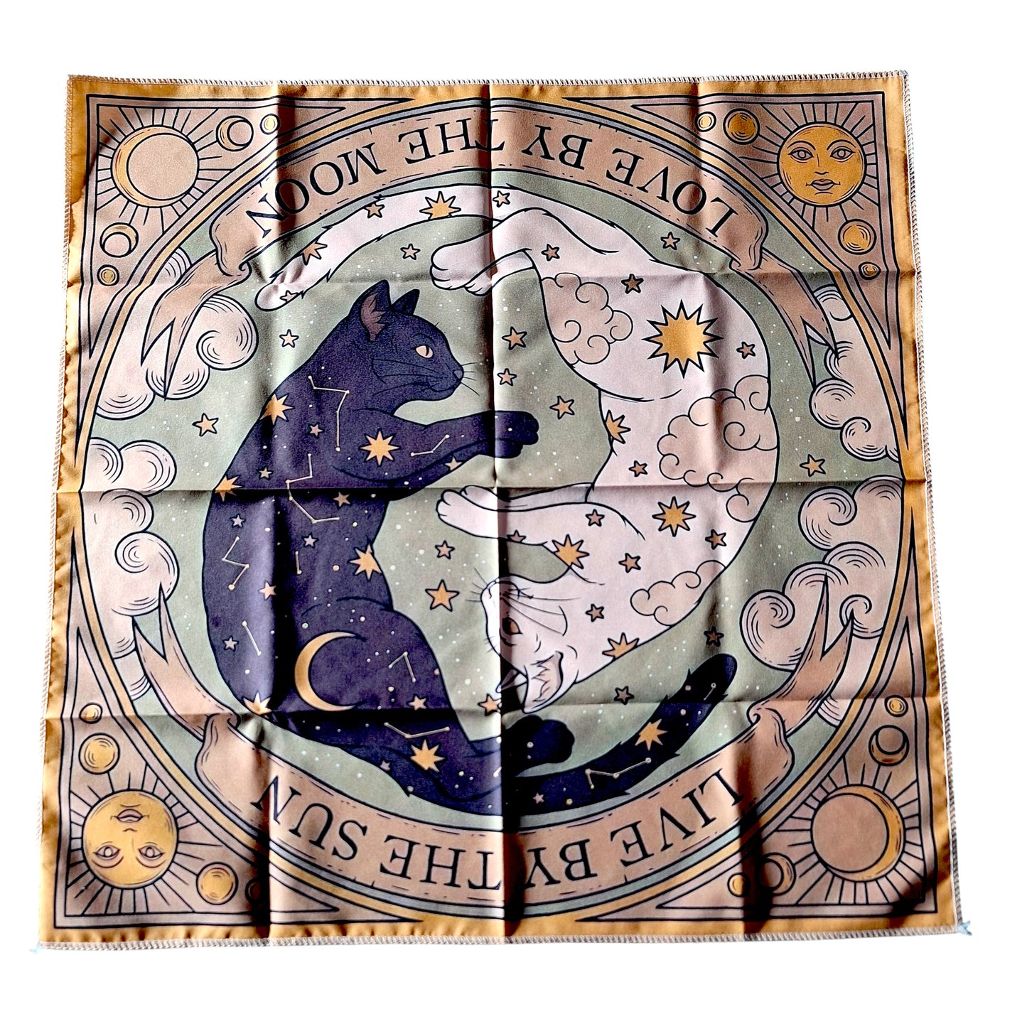 chat yin et yang divination tarot