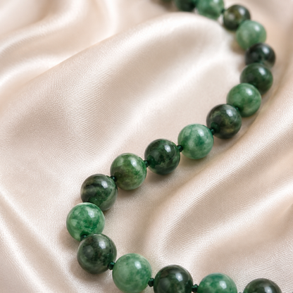 Collier en turquoise africaine naturelle 8 mm – perles vertes – Bonheur de Lune