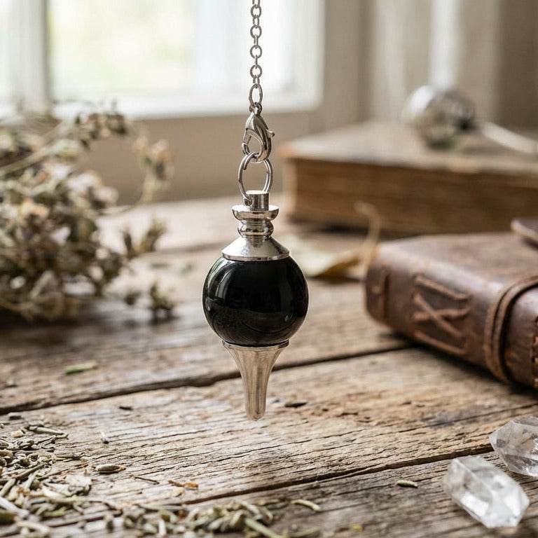 Pendule en agate noire forme ronde, divination et soin