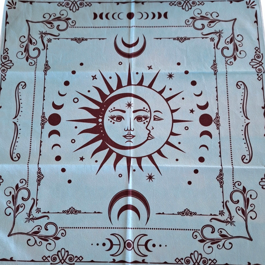 Tapis Mystique de Divination – Élégance ésotérique pour des rituels envoûtants – Bonheur de Lune